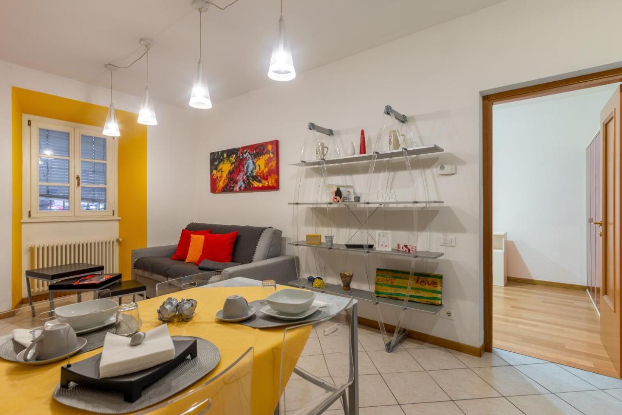 Casa Vacanze Penelope In Centro Storico Trieste Exterior foto
